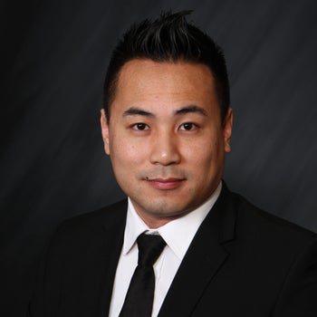 Portrait of Jason Mu, Associate.