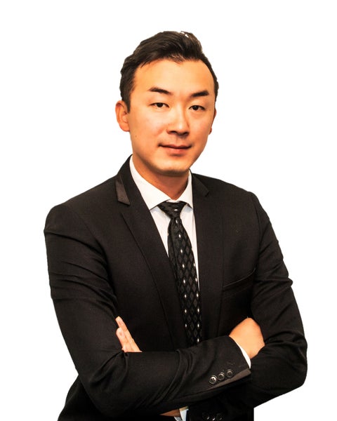 Weisheng Zhao, Associate