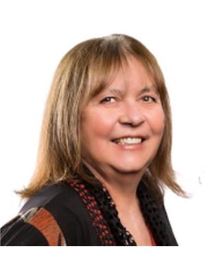 Sue Archer